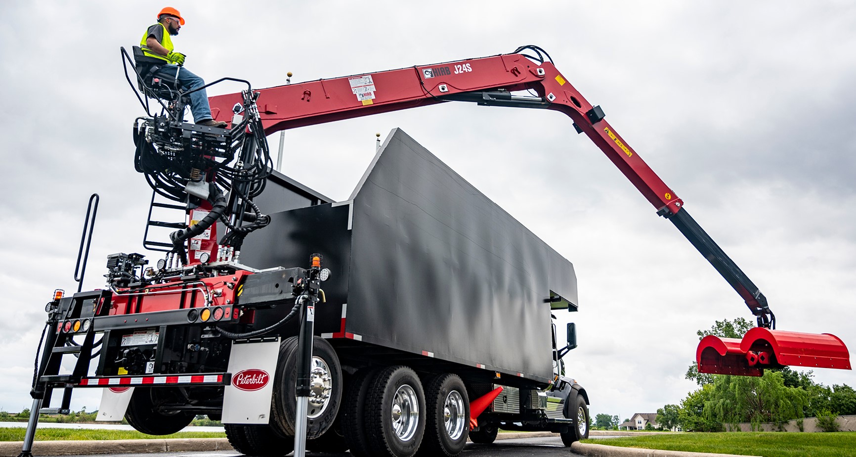 Hiab Trash Rake JONSERED | Recycling cranes | Hiab